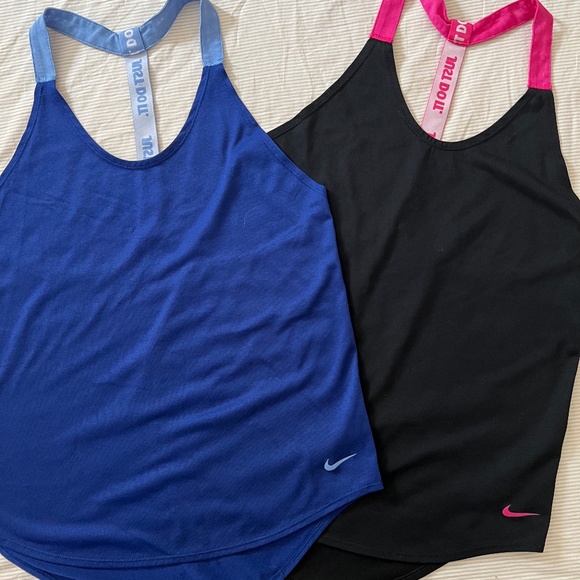 Lot of 2 Nike Elastic Just Do It Workout Racerback Tanks Women's Size Small - Picture 1 of 4